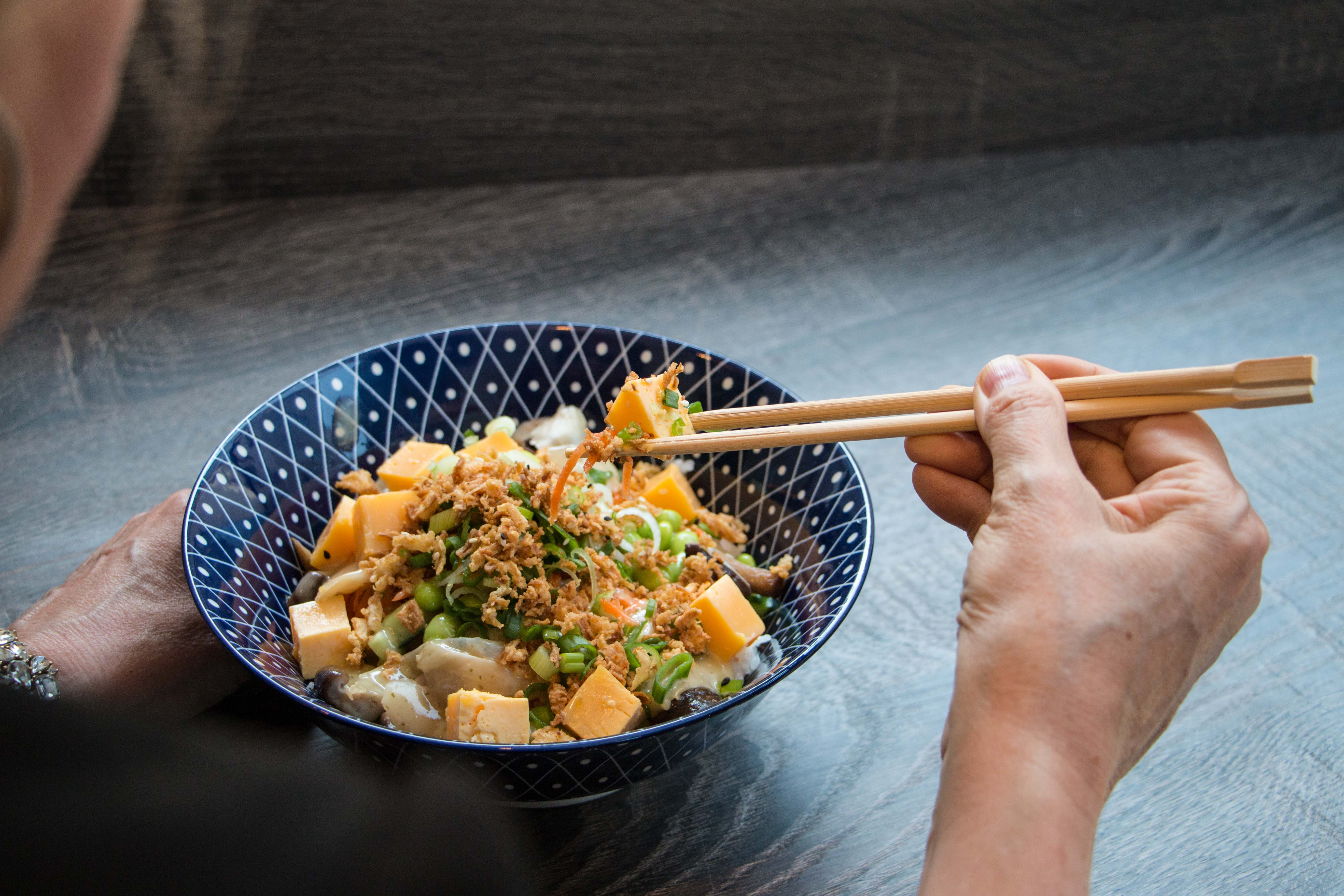 Im Poké Makai gibt's hawaiianische Bowls vom Sternekoch Mit Vergnügen