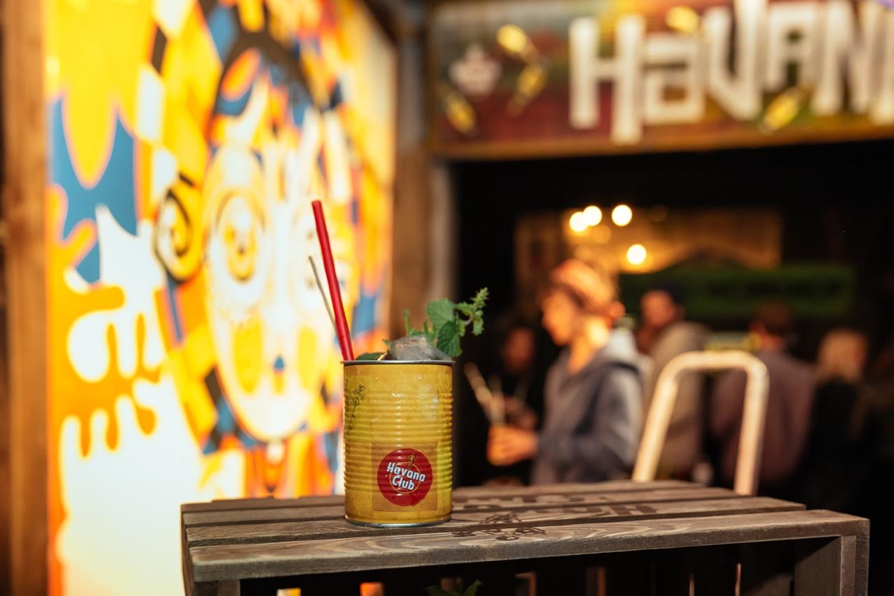 Kunst, Musik und coole Drinks beim Cuban Sunday im Bumann & SOHN | Mit ...