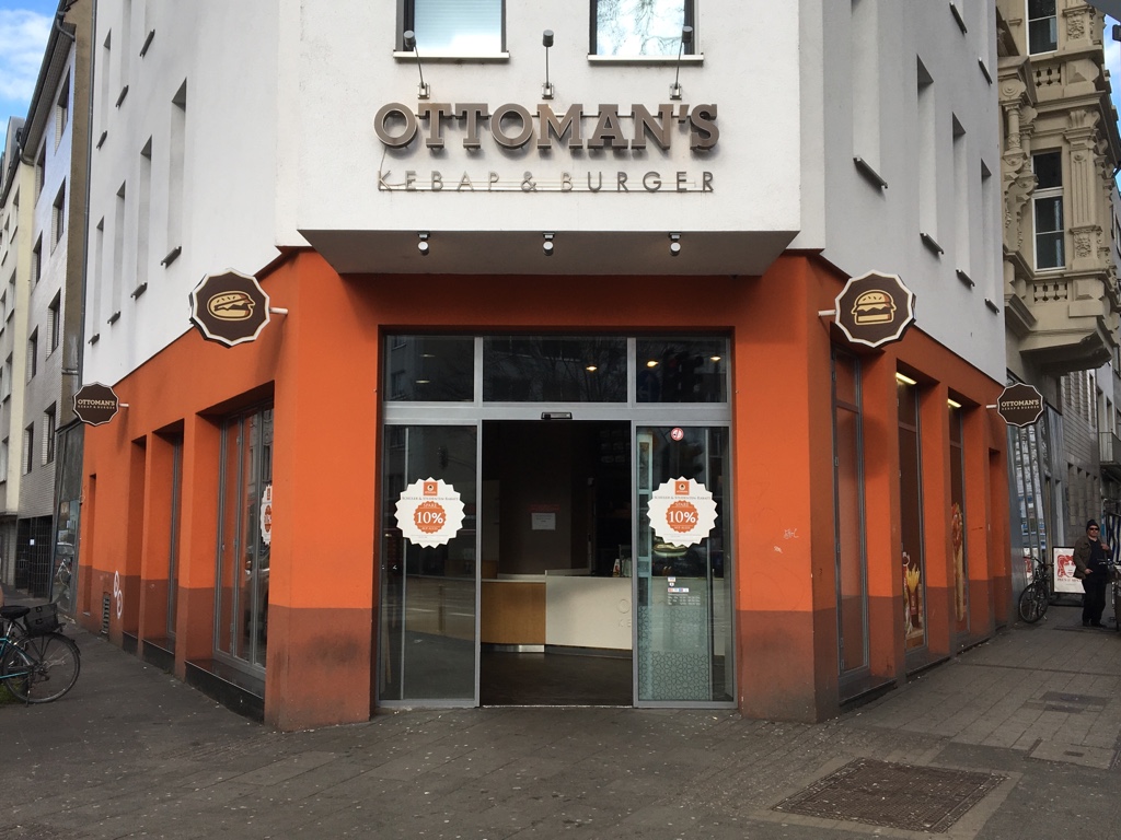Döner und Burger in einem bei Ottoman's Mit Vergnügen Köln