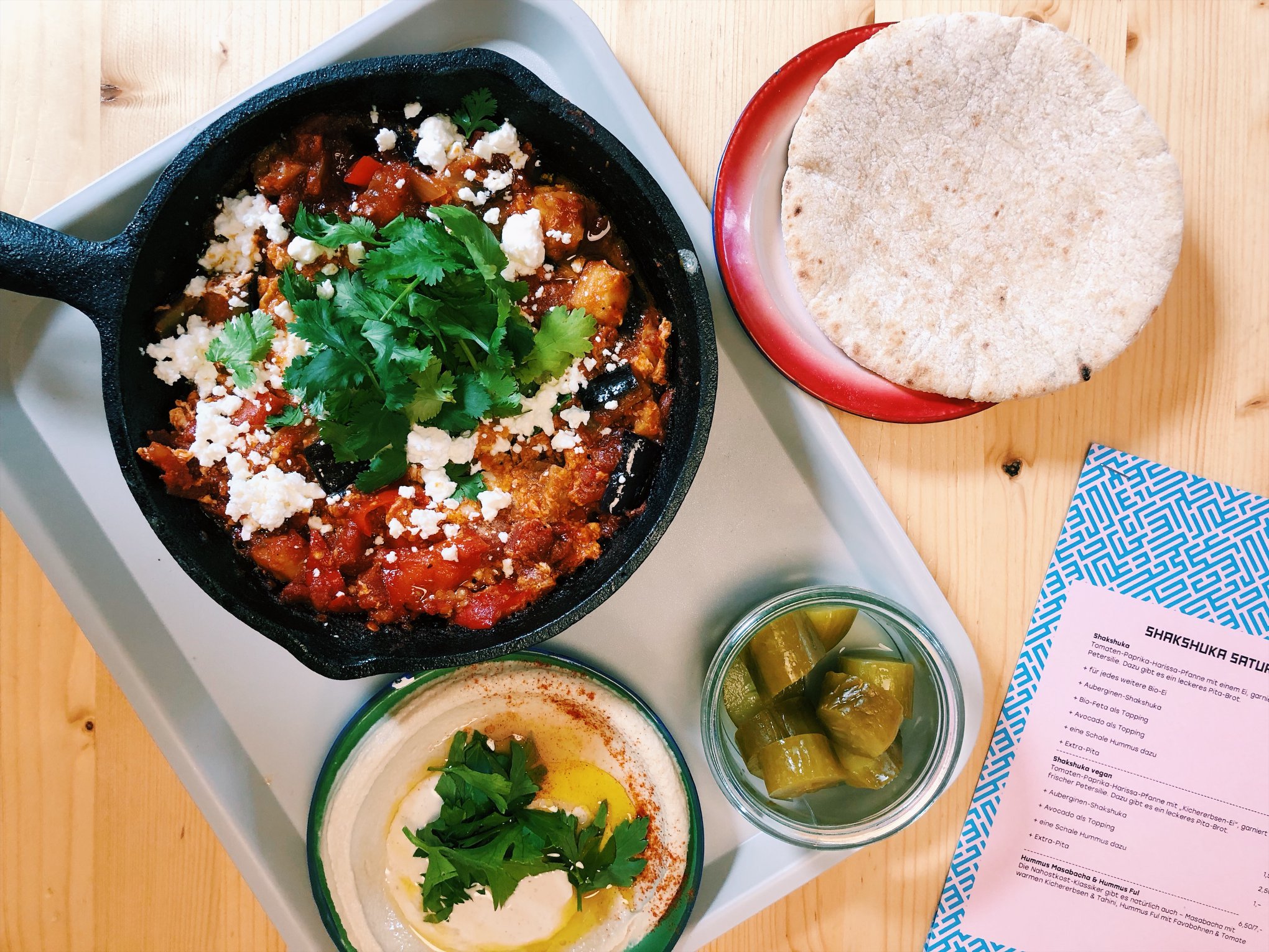 Shakshuka Saturday im Mashery Hummus Kitchen Mit Vergnügen Köln