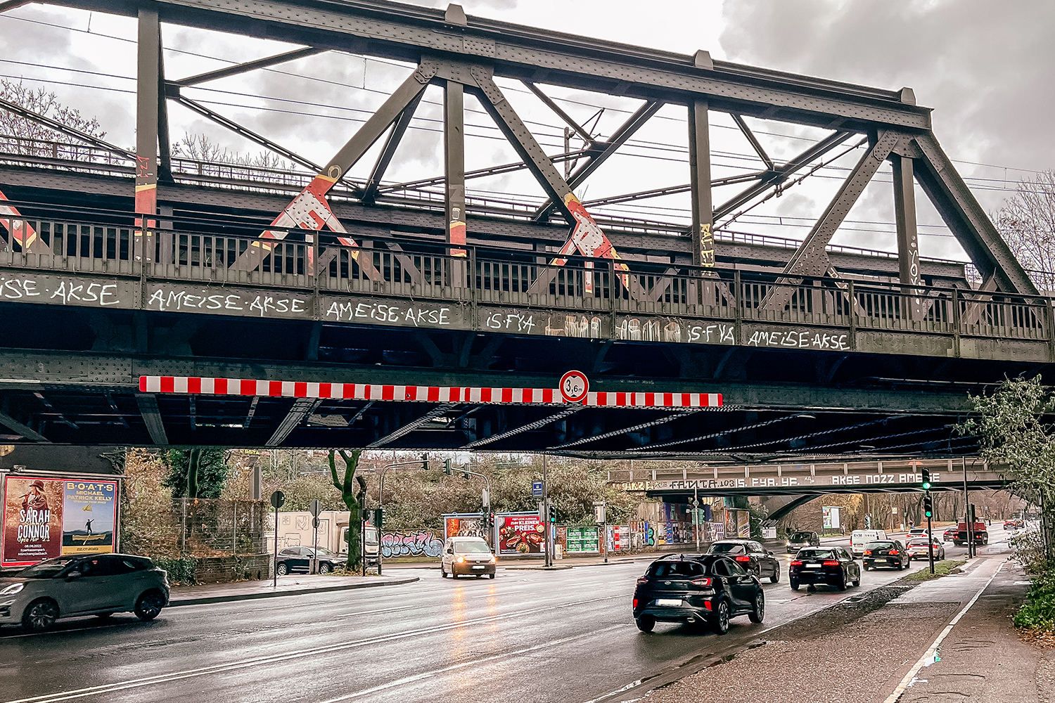 #Köln hakt nach: Was hat es mit der "Idiotenbrücke" auf sich?
